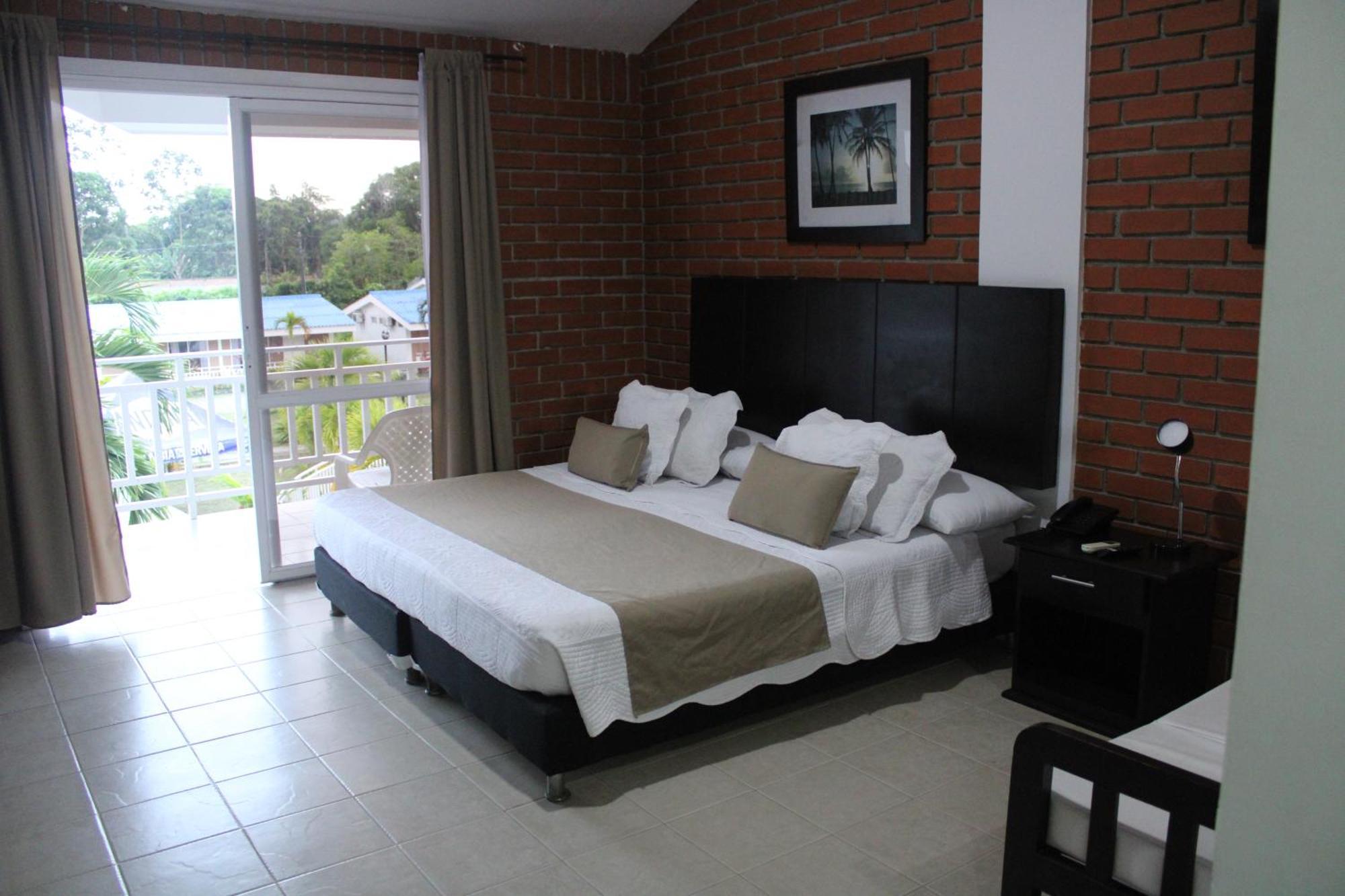 Hotel & Del Sol Tumaco