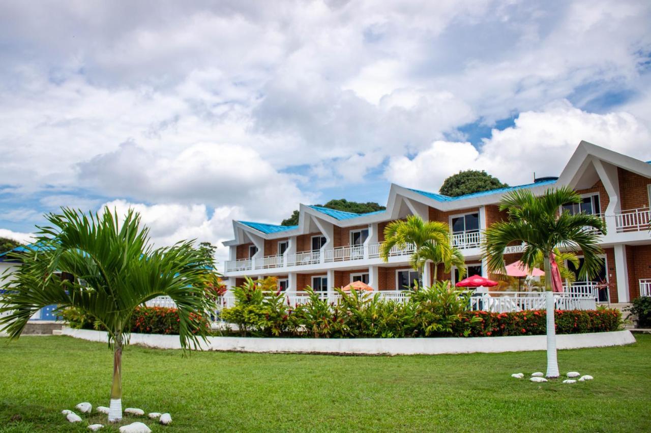 & Del Sol Hotel 4*
